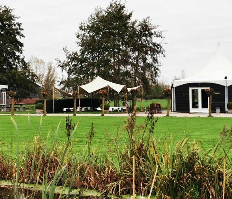 paviljoen-met-stretchtent.jpg